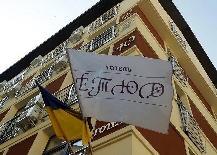 Etude Hotel Львів